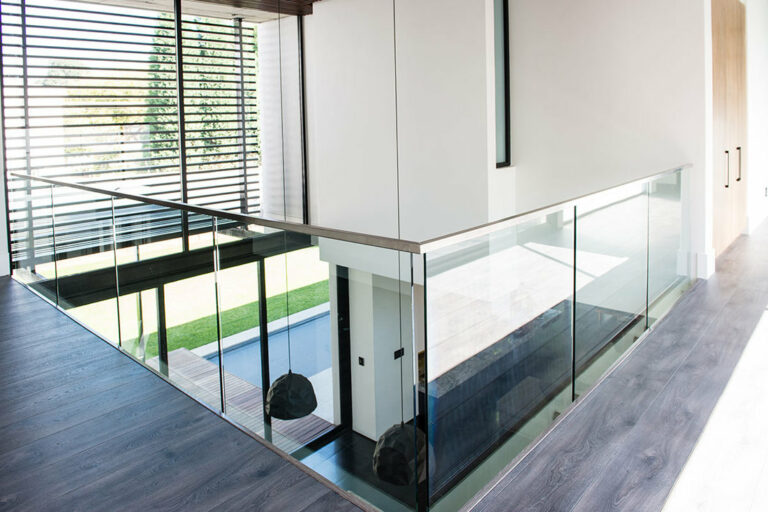Nu-View Aluminium Windows, Doors & Glass - Glass Balustrade